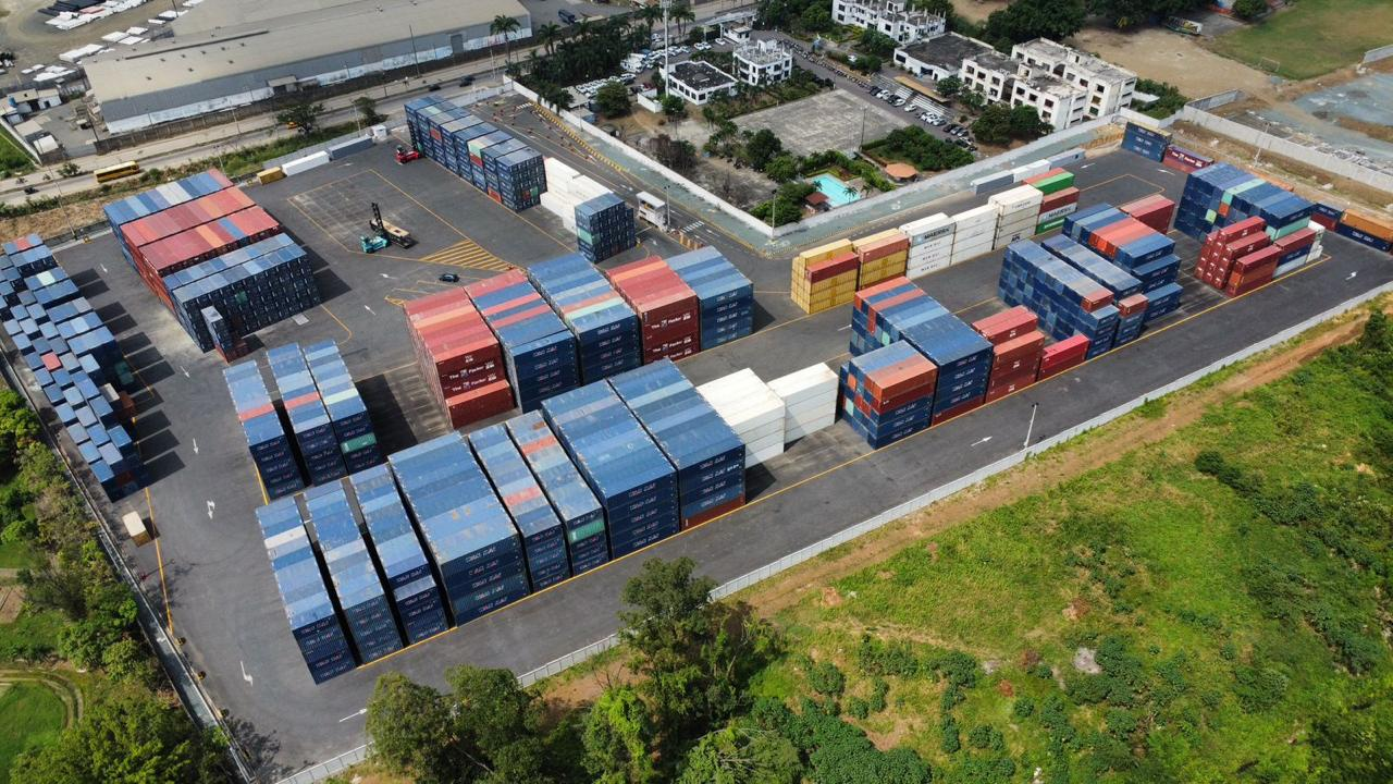 Patio Logístico Aretina 2